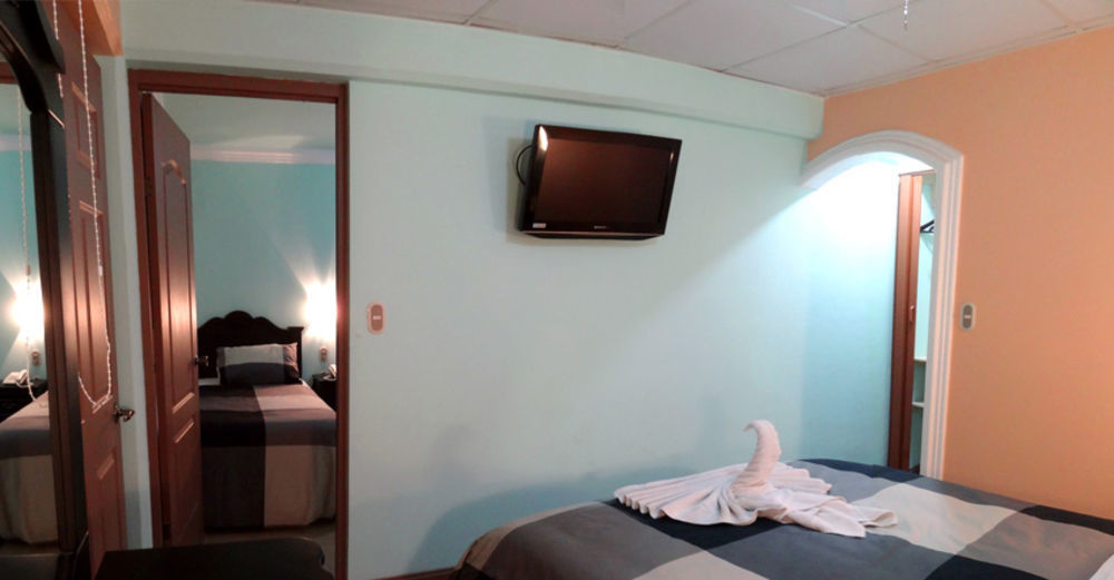 Hotel Eskalima Алахуела Екстер'єр фото